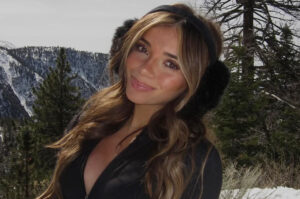 Kayla Manousselis bio